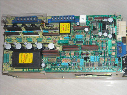 1 PC 新品 Fanuc A20B-0009-0320 PCBボード 良好な状態