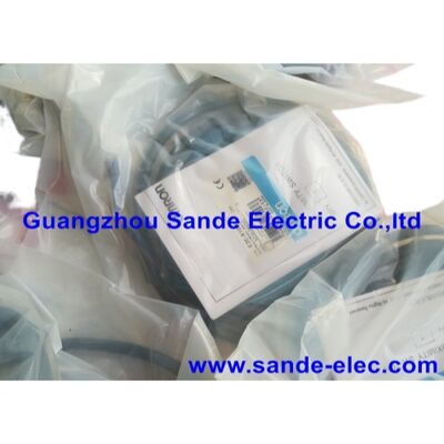 E2E-X10ME1  新品 OMRON  近接スイッチ  E2EX10ME1   E2E-X10ME1  E2E-X10ME1